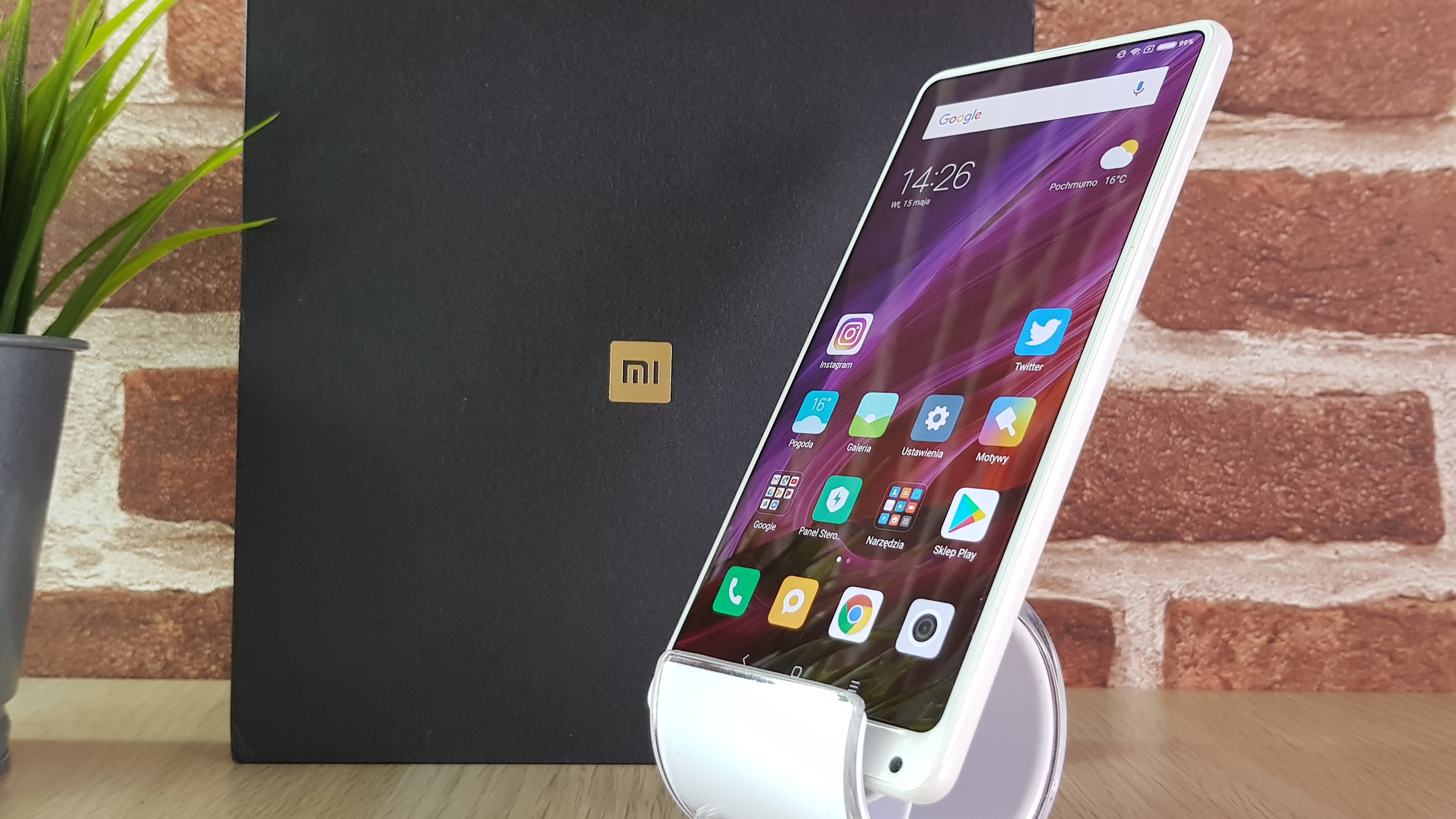 Xiaomi Mi Mix 2 можно найти в продаже   Медиа Эксперт